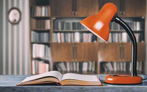 成人本科自考报名时要怎么选择专业？