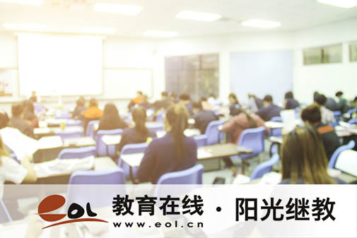 成人高考可以考重点大学吗？怎么选择？