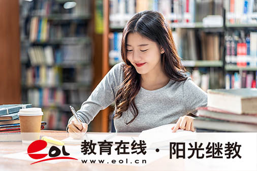 南宁成人高考考什么科目？好考吗？